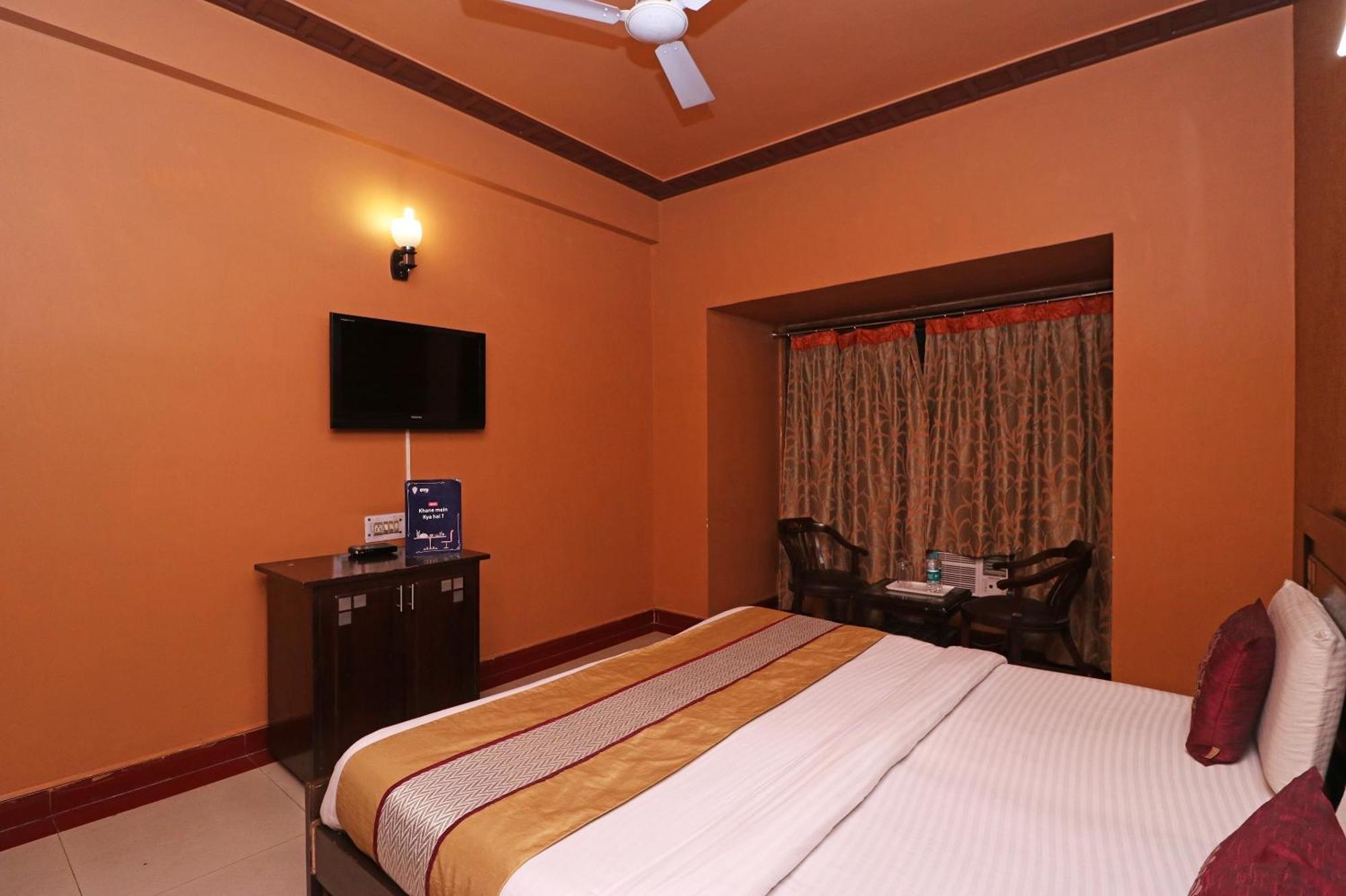 Hotel Townhouse Satguru Enclave Road Gurgaon Jāmb Exterior foto